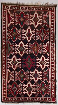 Matto, Kelim, daterad. Circa 305 x 175 cm.