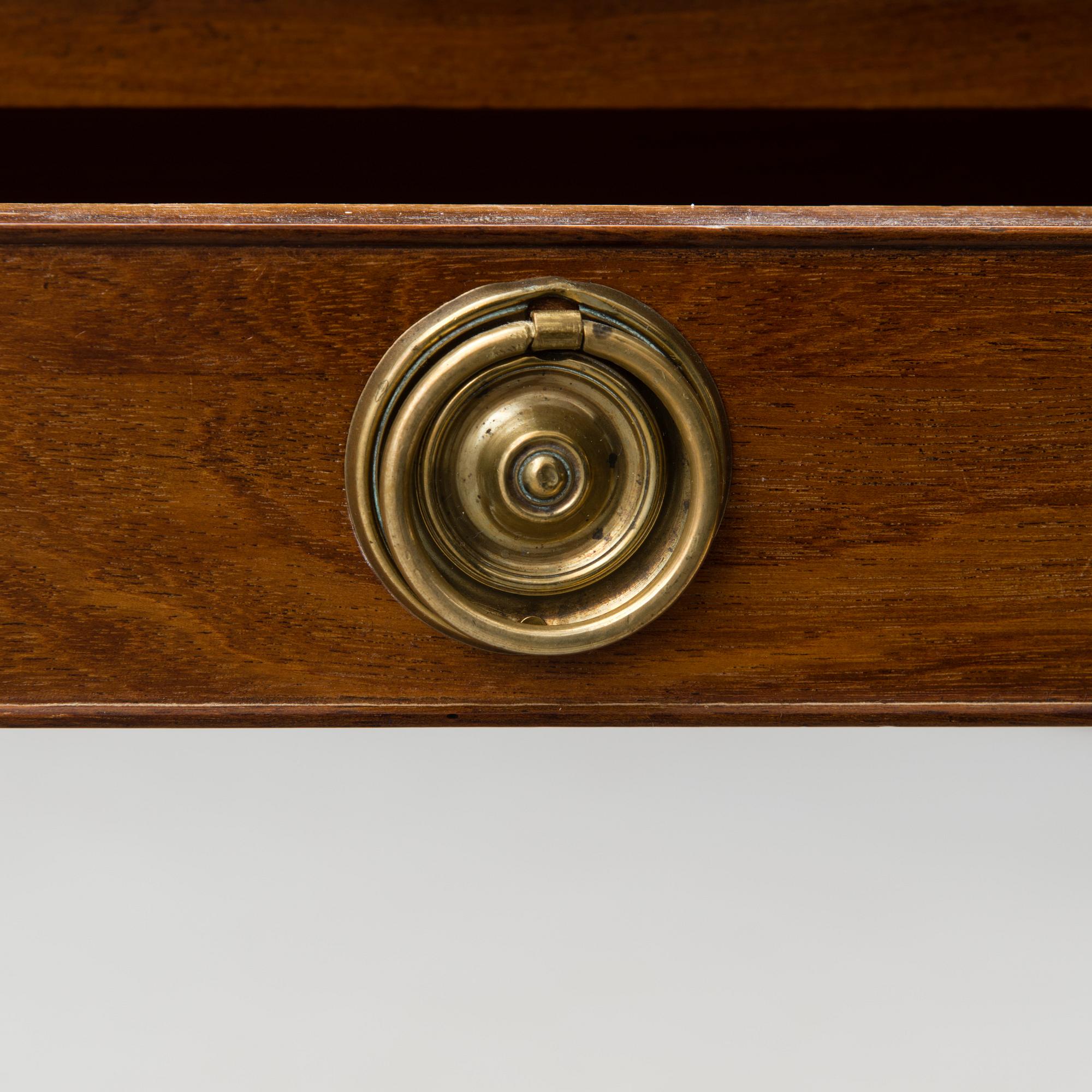 BORD, gustavianskt 1700-talets slut.