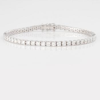 ARMBAND, sk tennisarmband, med briljantslipade diamanter, ca 5.00 ct.