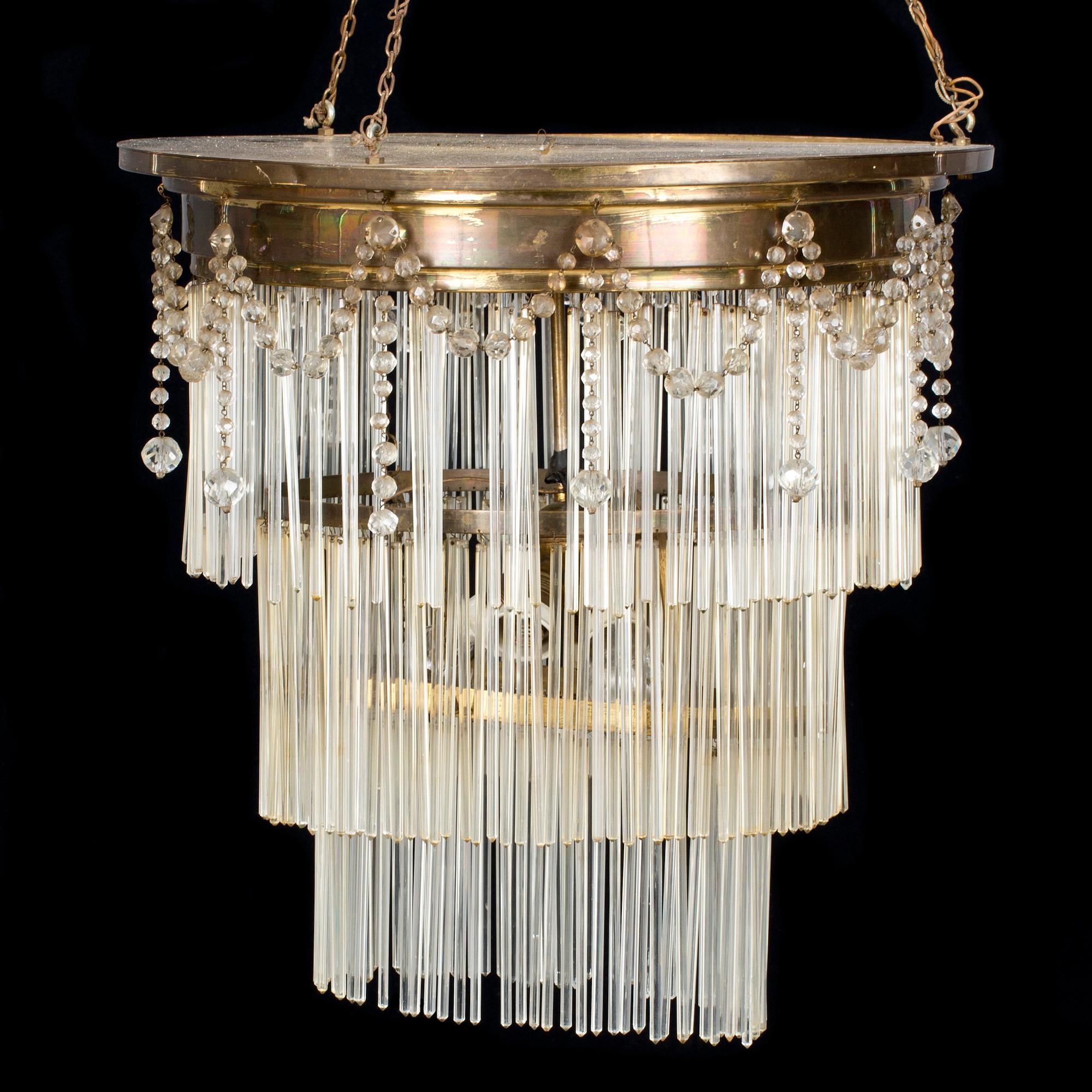 LJUSKRONA, 1900-tal. Höjd 60 cm.