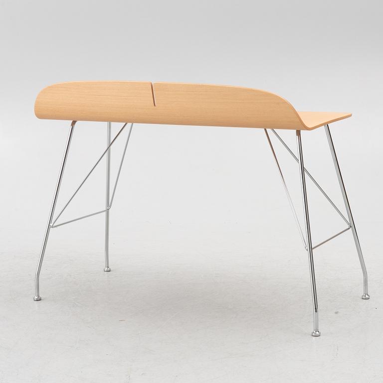 Philippe Starck, skrivbord och stol, "Earl of Wood", Kartell.