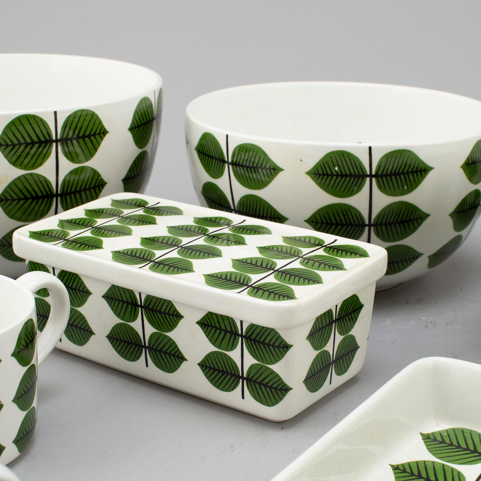 STIG LINDBERG, servisdelar, 20 delar, "Berså", porslin. Gustavsberg, 1900-talets andra hälft.