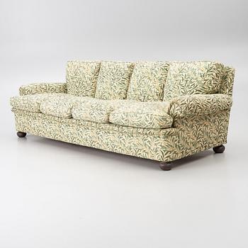Soffa. 1900-talets andra hält.