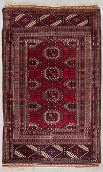 MATTA, semiantik, Yomoud sannolikt, ca 195 X 127 cm.