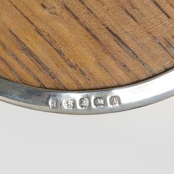 Bricka, fat, dosa samt miniatyrservis i sju delar, silver.