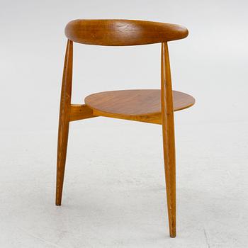 Hans J. Wegner, a "Hjertestolen" chair, Fritz Hansen, Denmark, second half of the 20th century.