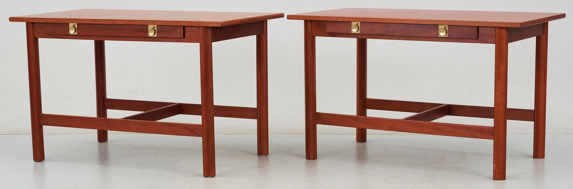 KONFERENSBORD, Kerstin Hörlin-Holmqvist, Br. Perssons Specialsnickerier AB. 1900-talets senare hälft.