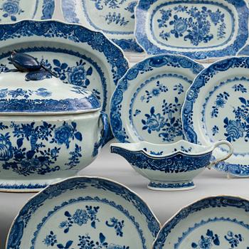 A blue and white dinner service, Qing dynasty, Qianlong (1736-95). (62 pieces).