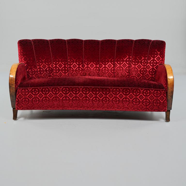 SOFFA, omkring 1900-talets mitt.