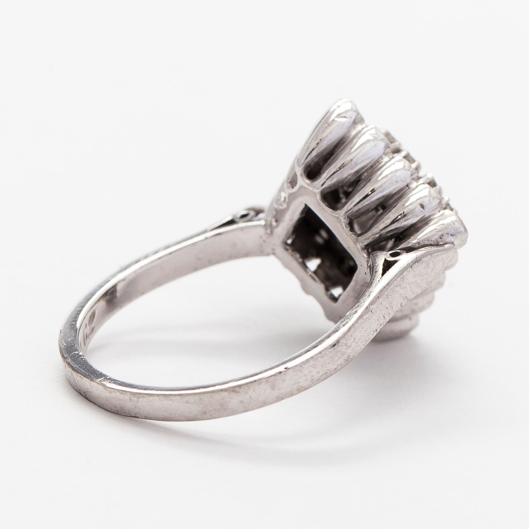 Ring, brilliant and 8/8 cut diamonds, 14K white gold.