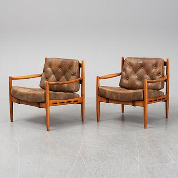 A pair of 'Läckö' easy chairs by Ingemar Thillmark, OPE.