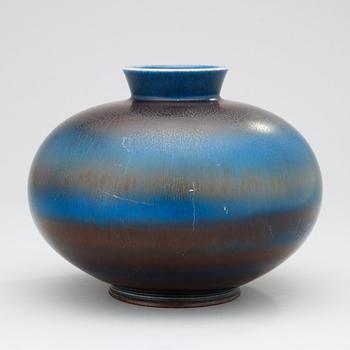 BERNDT FRIBERG, vas, Gustavsberg Studio 1969.