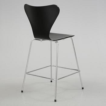 BARSTOL, "Sjuan", Arne Jacobsen för Fritz Hansen.