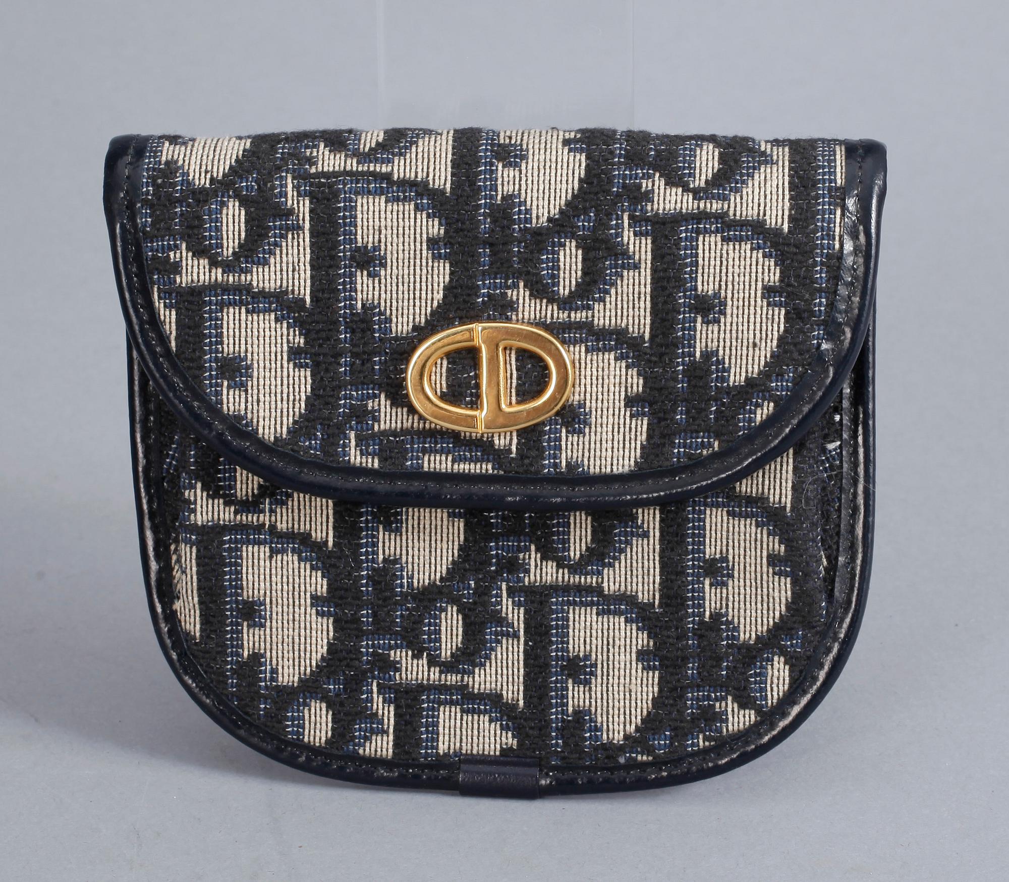 VÄSKA samt BÖRS, Christian Dior.