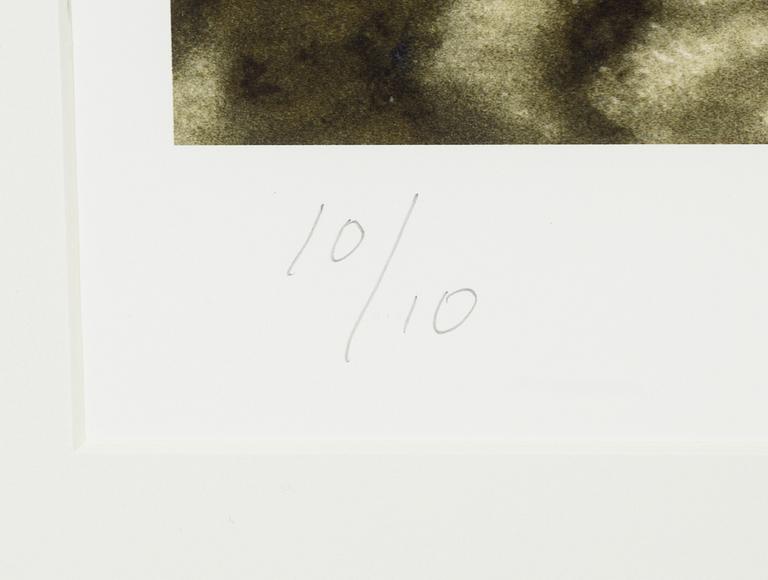 Tony Landberg, pigmentprint, signerad 10/10.