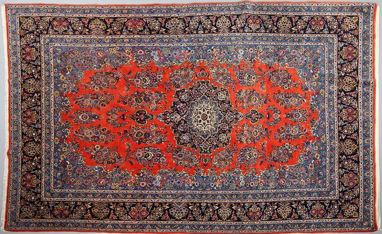 MATTA, Sarouk, old, 370 x 248 cm.