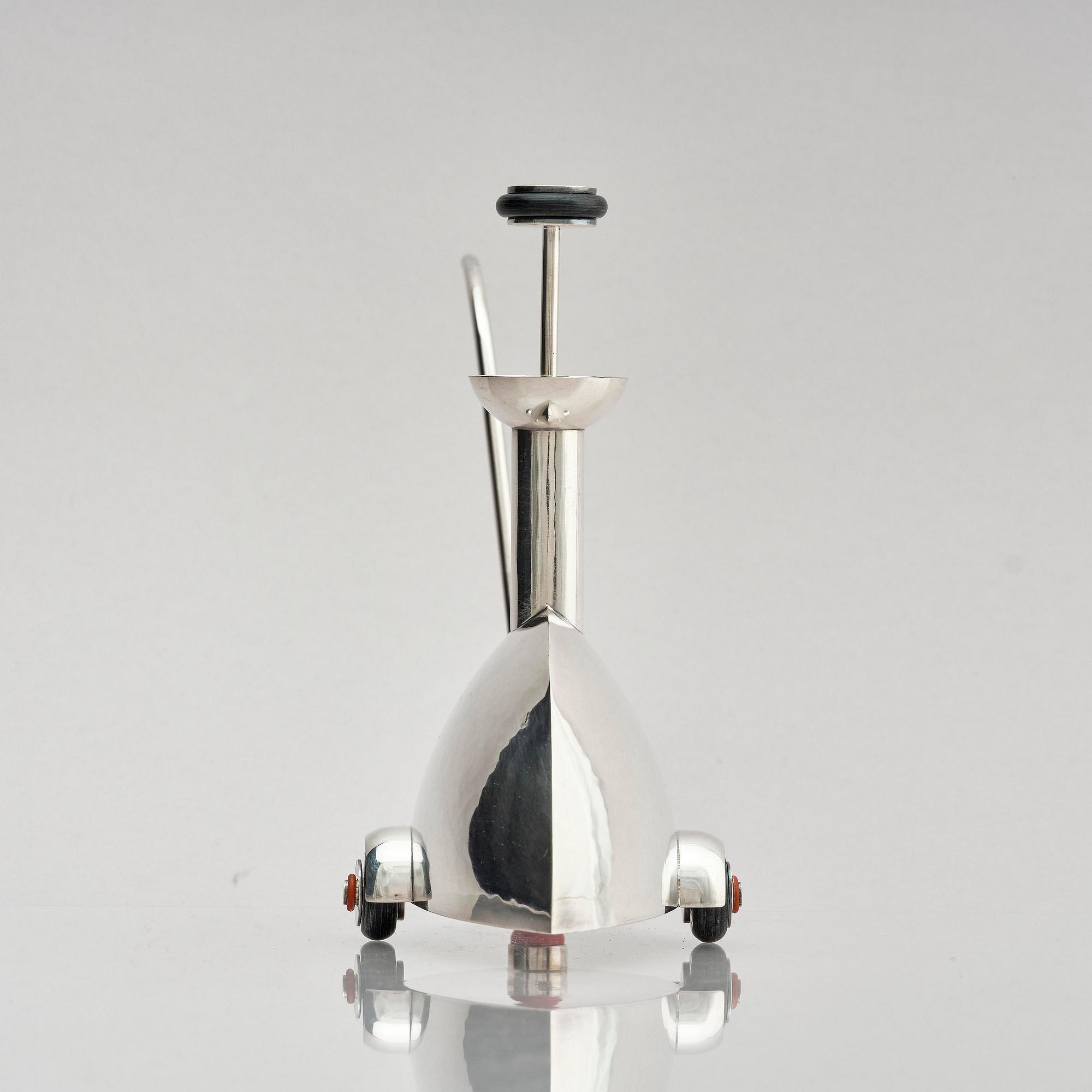 Mats Eskils, kanna "DropStop", sterlingsilver, Stockholm, 1999.