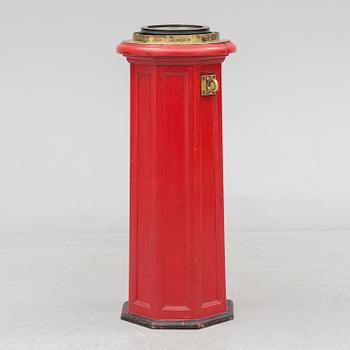 A C. Plath compass from Hamburg, Germany, first half of the 20th Century.