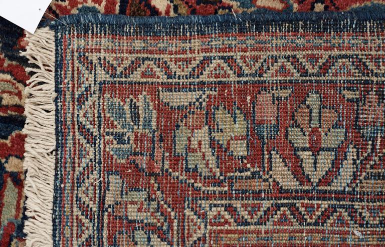 MATTA, orientalisk. Ca 195 x 127.