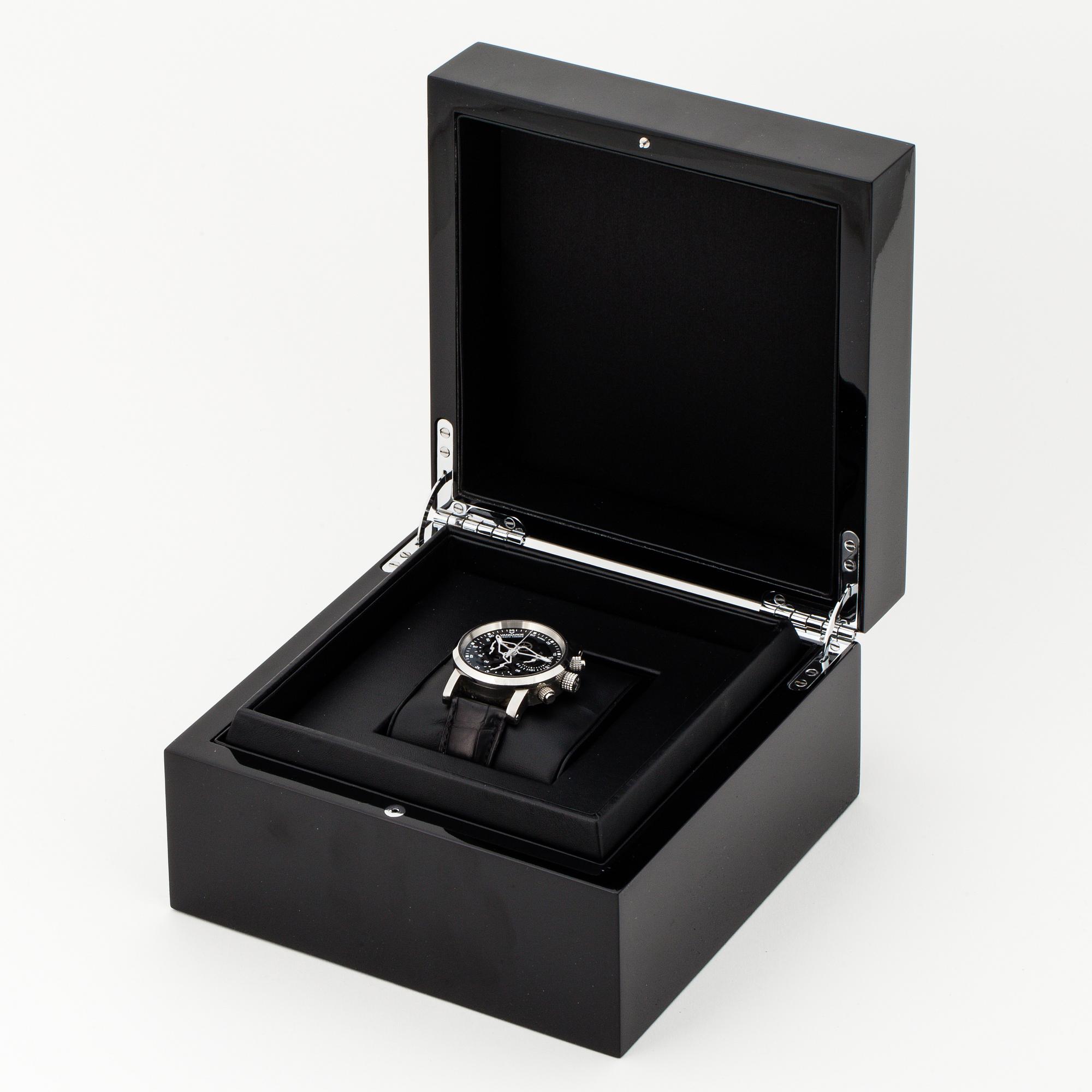 VANGARDE, Tempo Théorie, chronograph, wristwatch, 42 mm.