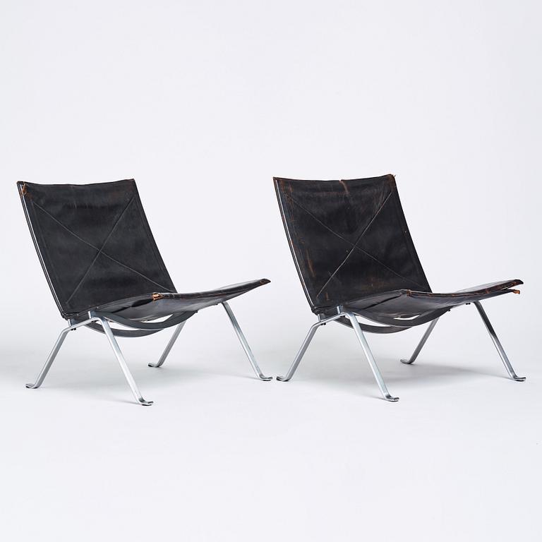 Poul Kjaerholm, a pair of  'PK22' easy chairs, edition E Kold Christensen, Denmark.