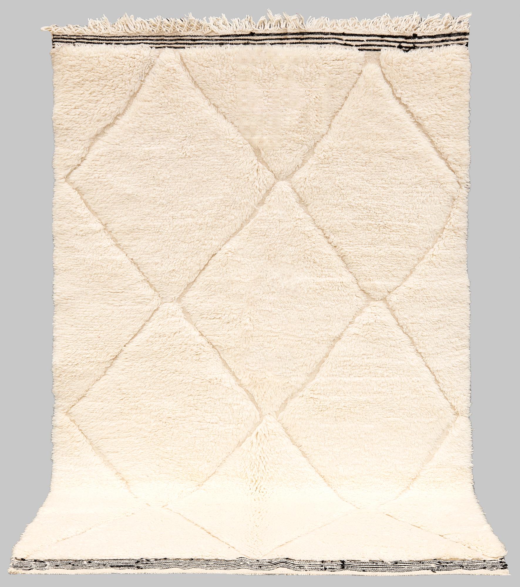 Rug, Morocco, approx. 243 x 155 cm.