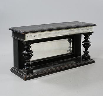 SPEGELTRYMÅ, nyrenässans, sent 1800-tal.