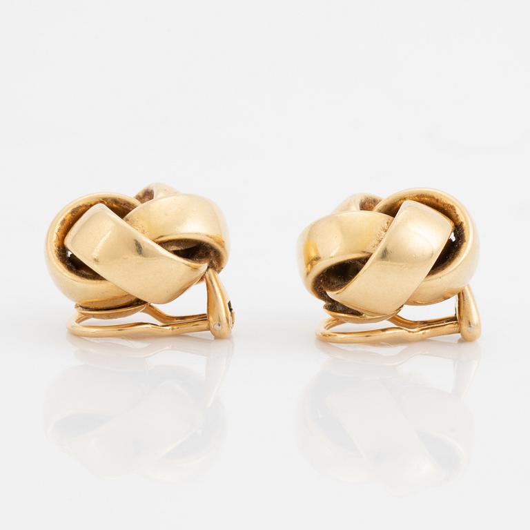 18K gold clip earrings.