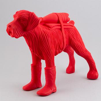 William Sweetlove, skulptur, plast, signerad 66/200.