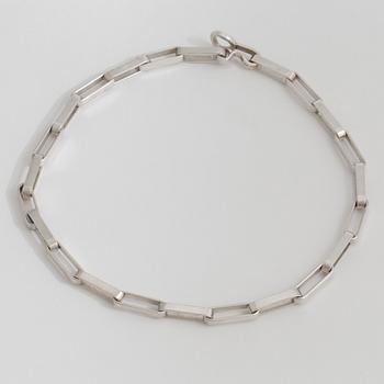 A silver necklace by Karl-Ingmar Johansson, Göteborg, 1977.