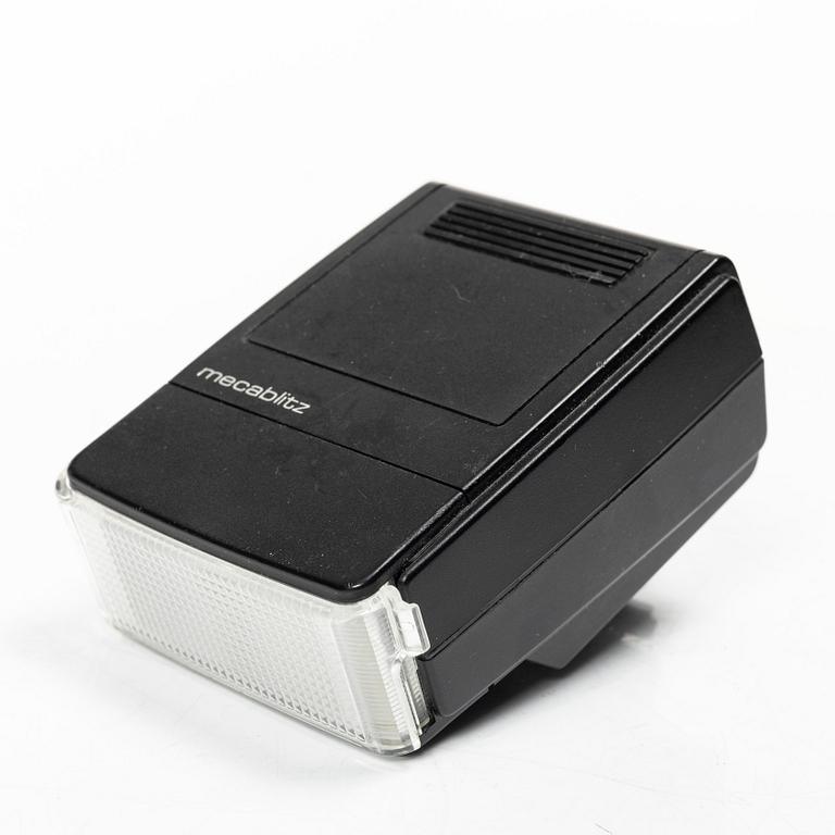 Leica M6 10 404, with three lenses and viewfinder, Leitz, 1984 - 2003.