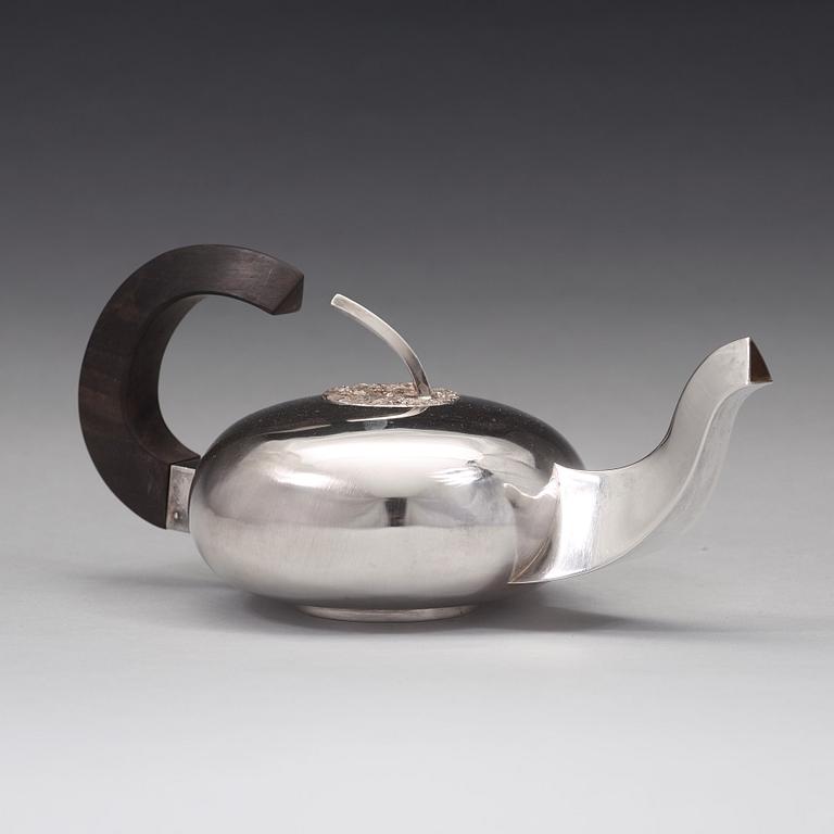 Karlheinz Sauer, A Karl-Heinz Sauer silver teapot, Västerås, Sweden 1986.