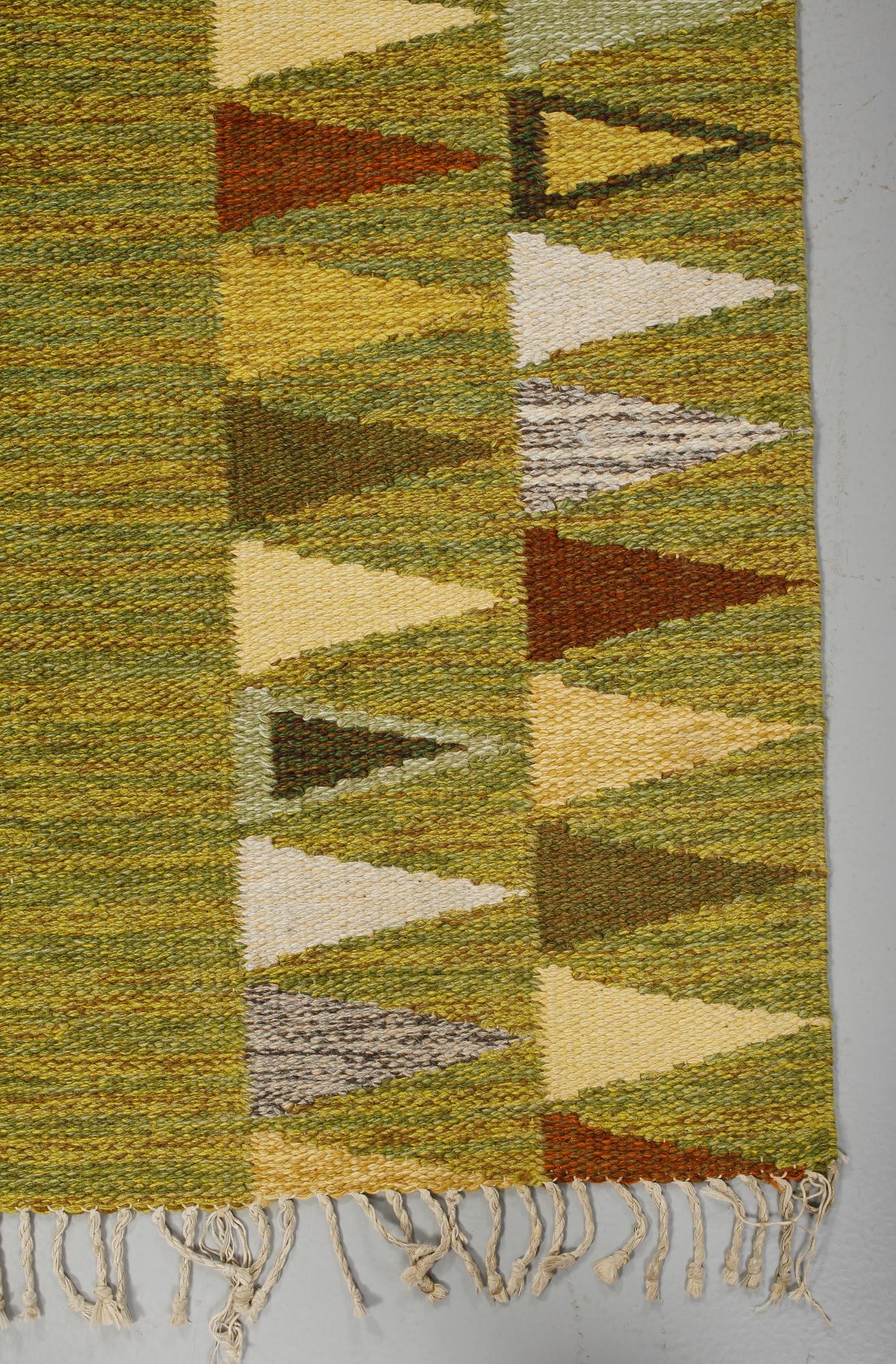 MATTA, rölakan, omkring 1900-talets mitt, ca 235x175 cm.