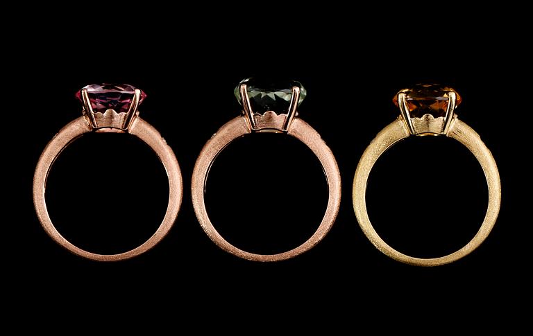 RINGAR, 3 st, 18 k matterat gult och roséguld, brioletteslipad topas, ametist och citrin samt briljantslipade diamanter.