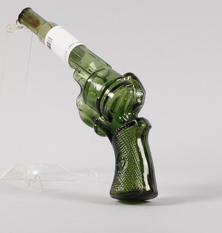 FYLLEHUND samt PISTOL, glas.