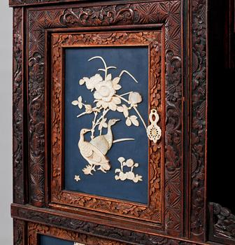 SKÅP, Japan, 1900-talets första hälft.