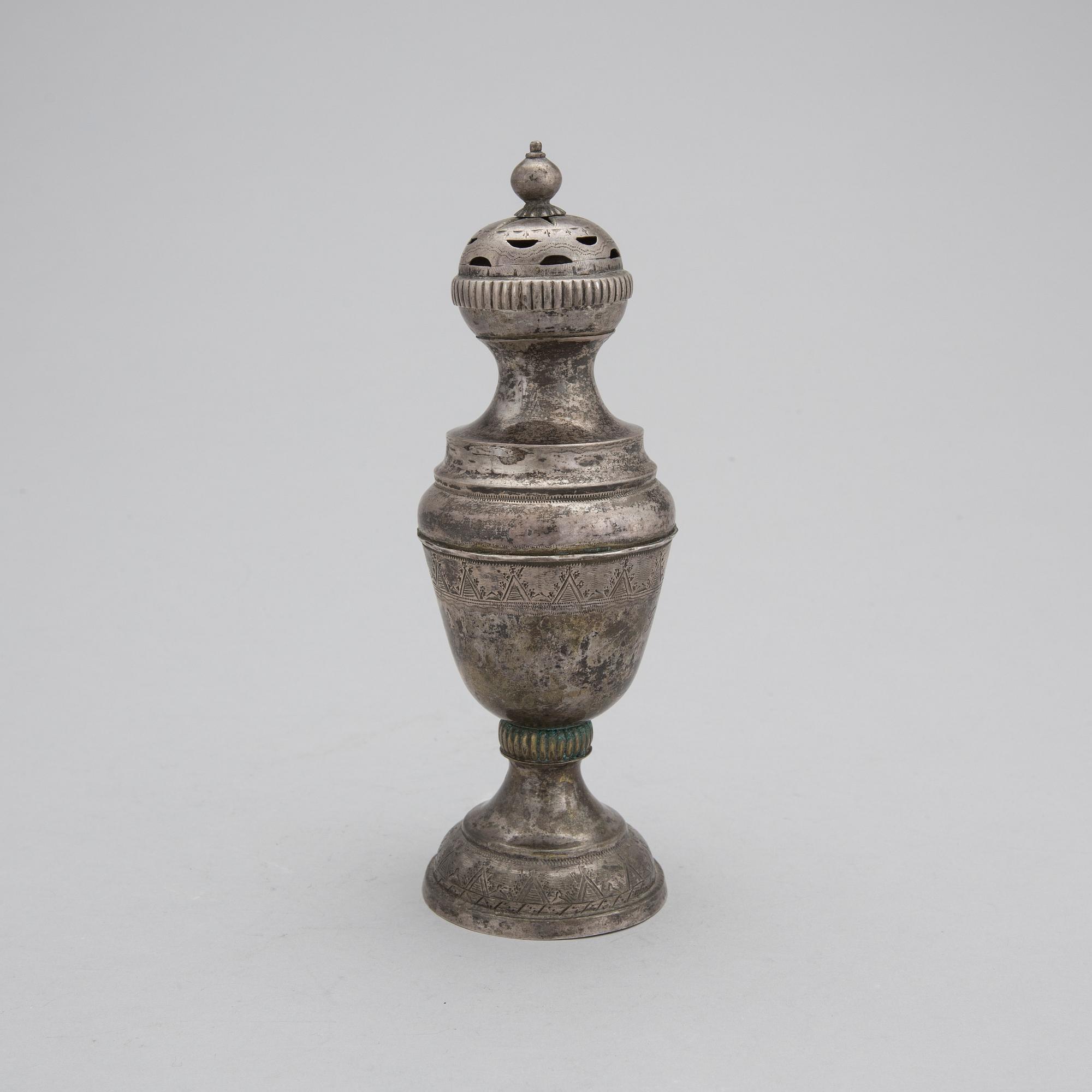 SOCKERRUSKA, silver, ostämplad, troligen 1800-tal. Vikt 209 gr.