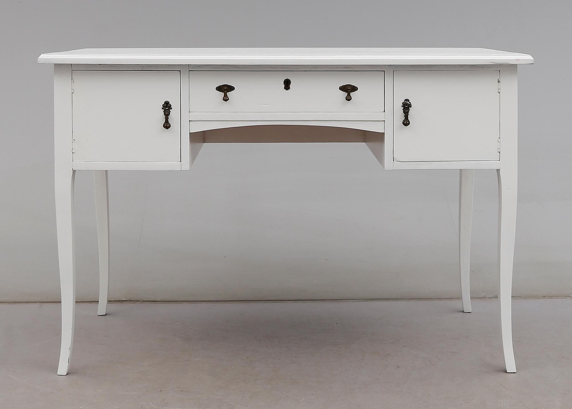 SKRIVBORD, 1900-talets första hälft.