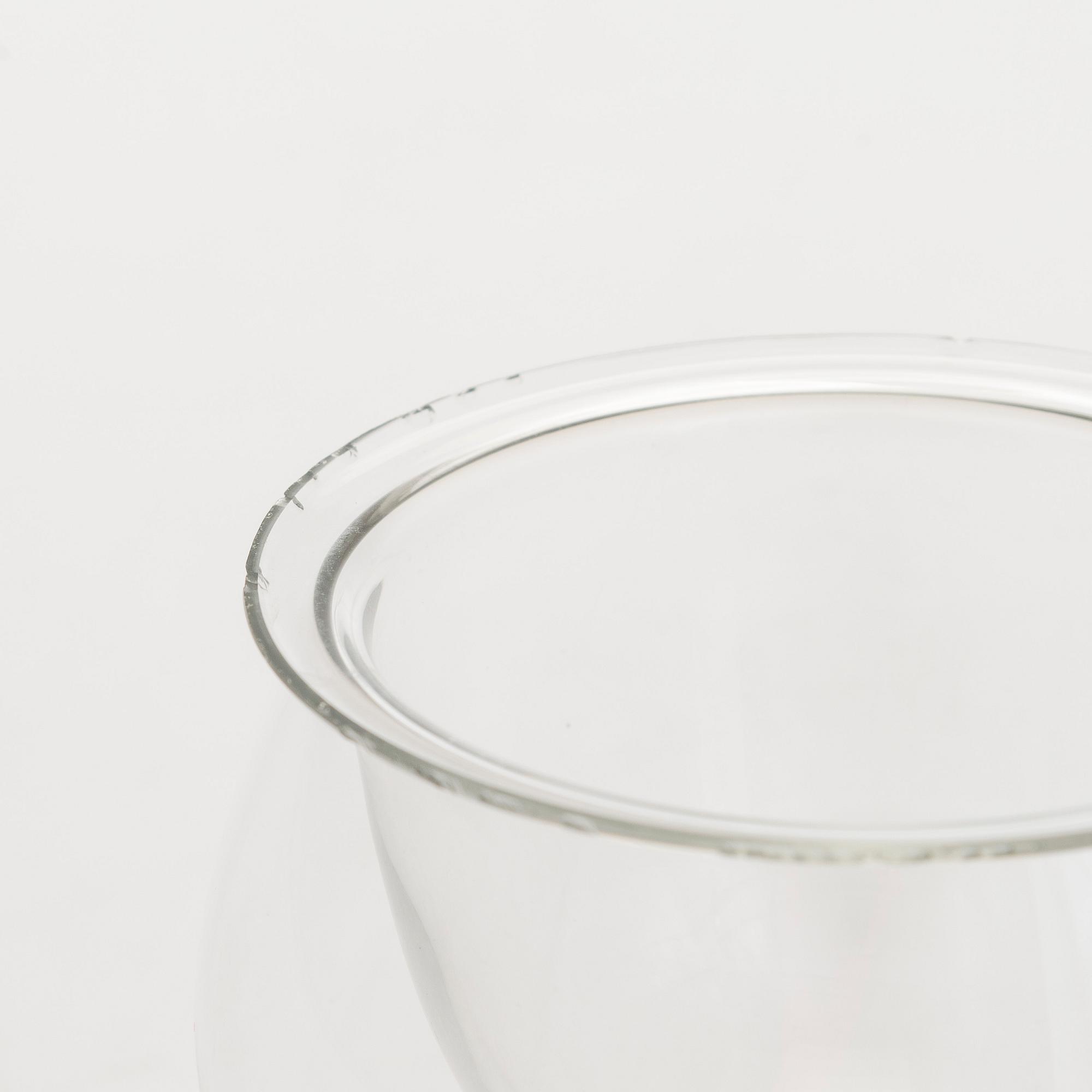 Saara Hopea, a set of 8 caviar bowls, model 1331, Nuutajärvi Notsjö. Designed in 1953.