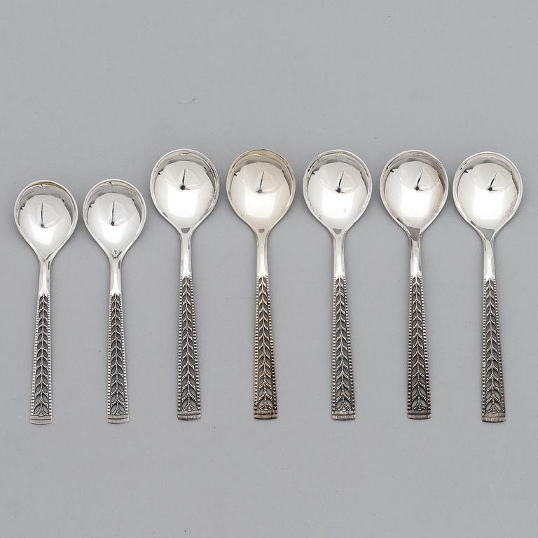 BESTICKUPPSÄTTNING, 126 delar, silver, Norge.