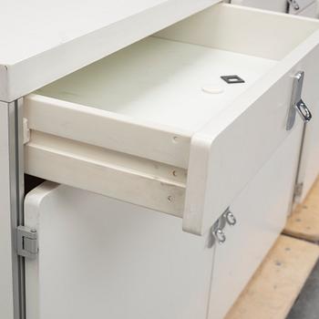 Antonio Giola, sideboard, 2st, "Avanti", Dux.