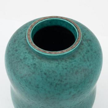 Wilhelm Kåge, vas, ask samt fat, stengods, "Argenta", Gustavsberg.