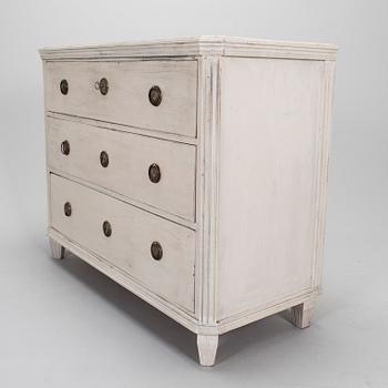 A Gustavian style chest of drawers, early 20th century.