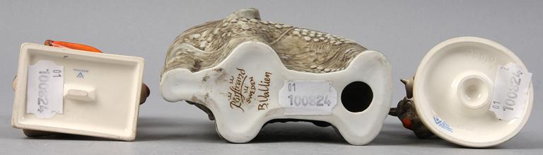 FIGURINER, 3 st, porslin, Goebel och Bertil Vallien, Rörstrand.