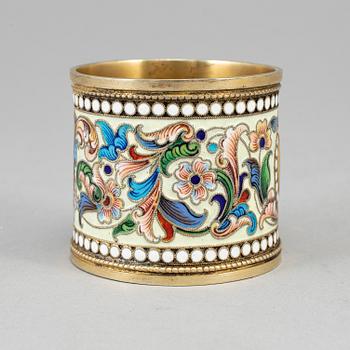 A Russian silver-gilt and cloisonné enamel napkin ring, unidentified makers mark, Moscow 1899-1908.