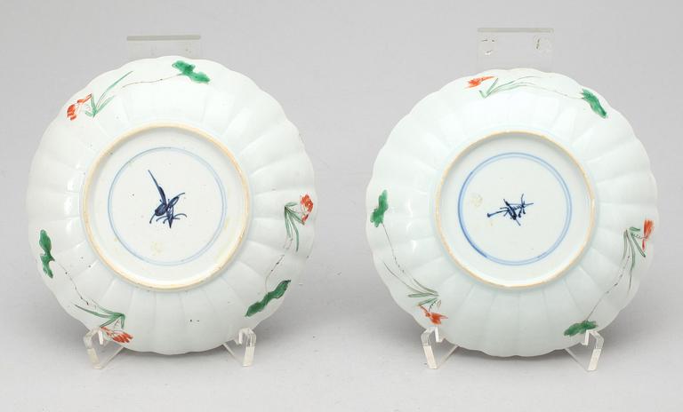 SKÅLFAT, 2 st, porslin, Kina, Kangxi, 1662-1722.