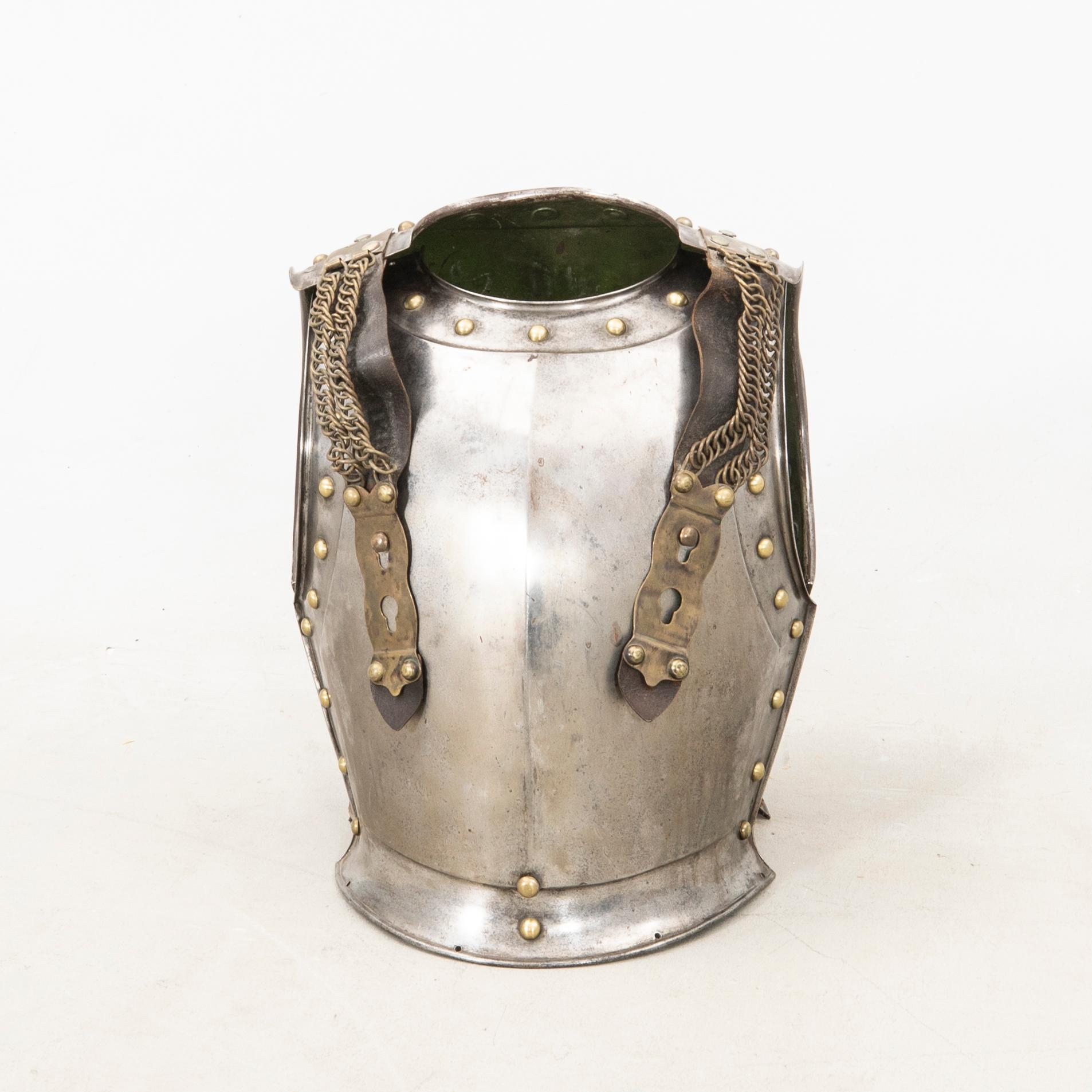 Helmet and cuirass 3 dlr  second half of the 19th century.