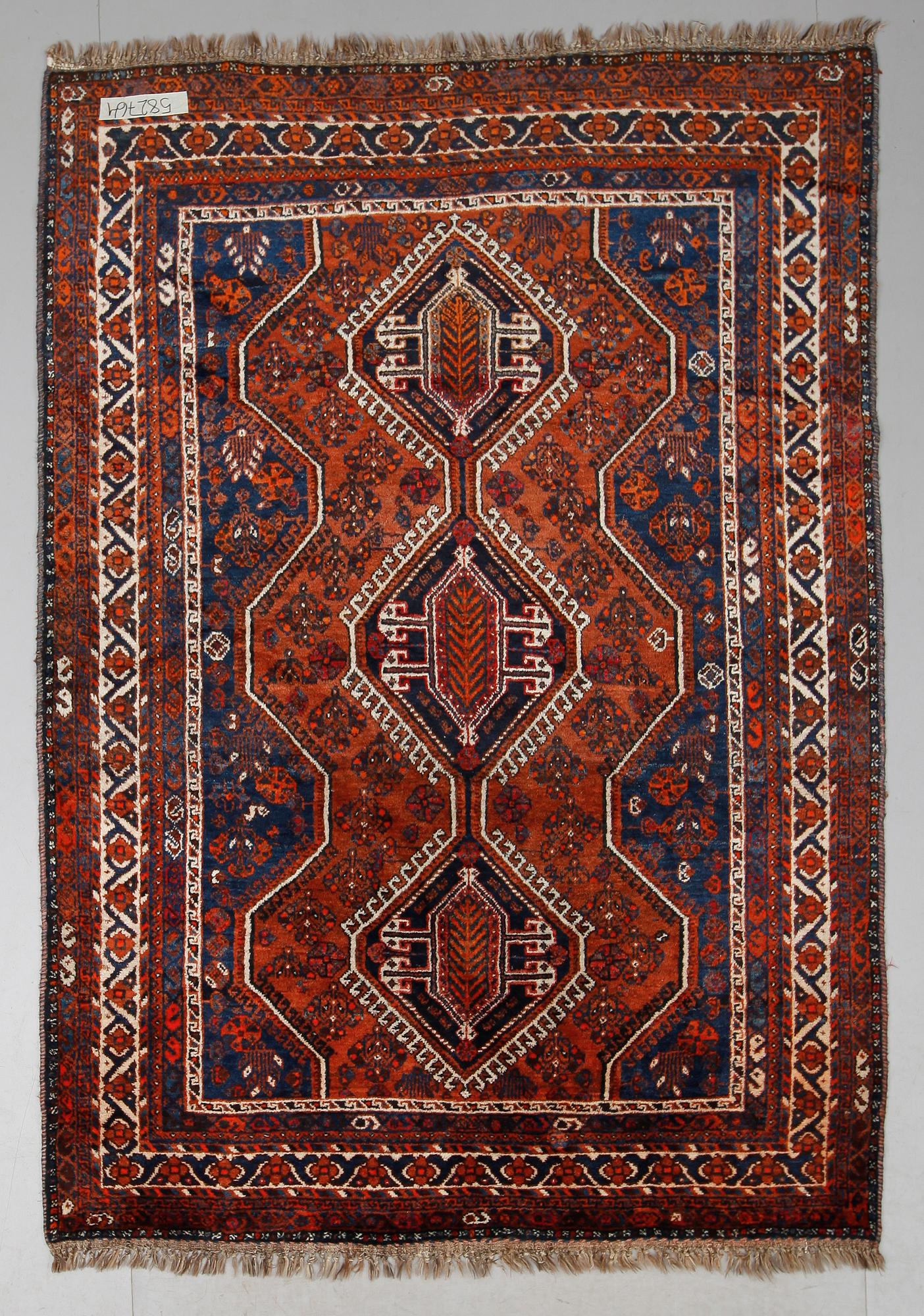 MATTA, orientalisk. Ca 260 X 185 cm.