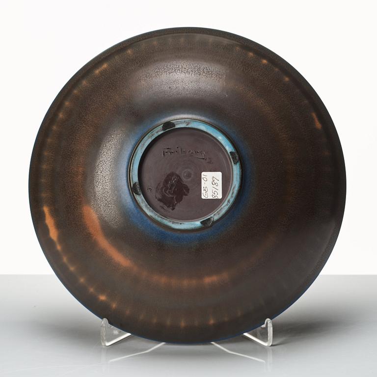 Berndt Friberg, a stoneware bowl, Gustavsberg studio, Sweden 1966.