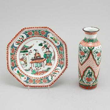 Two pieces of chinese porcelain, 19th century.